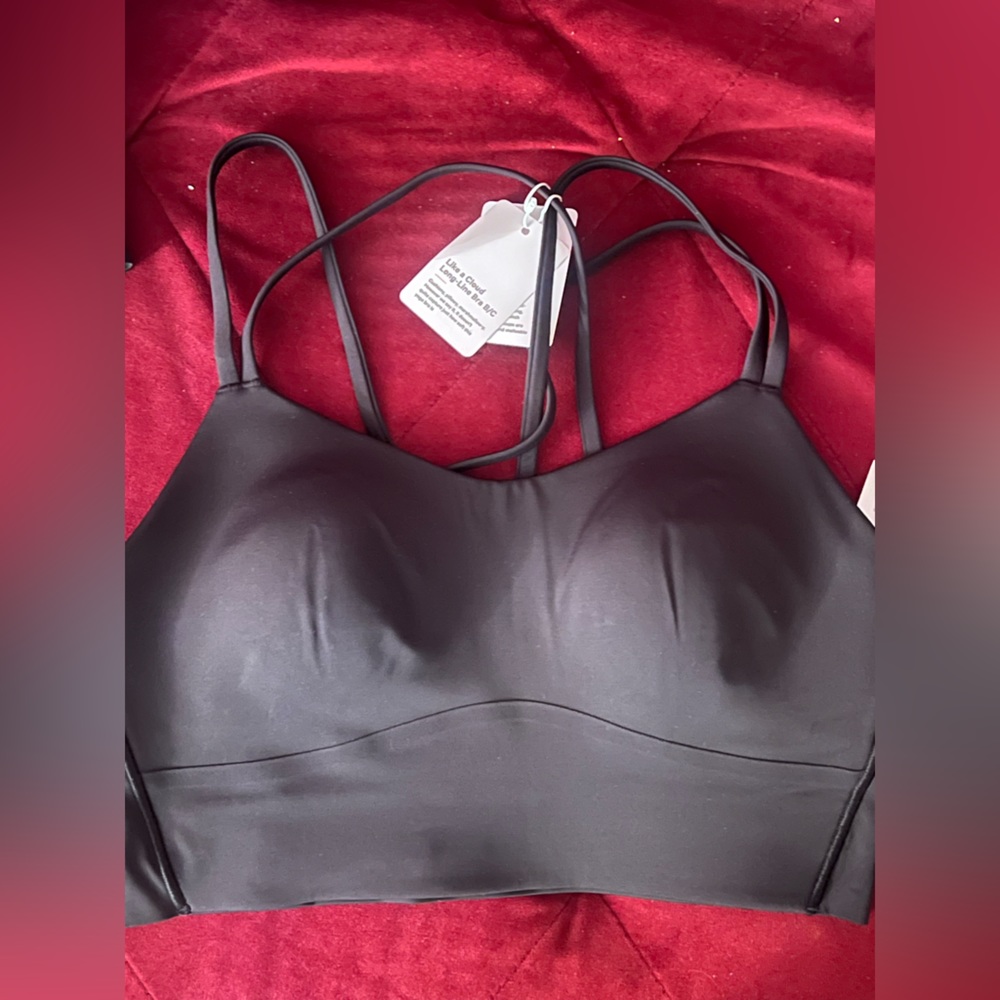 Lululemon sport bra